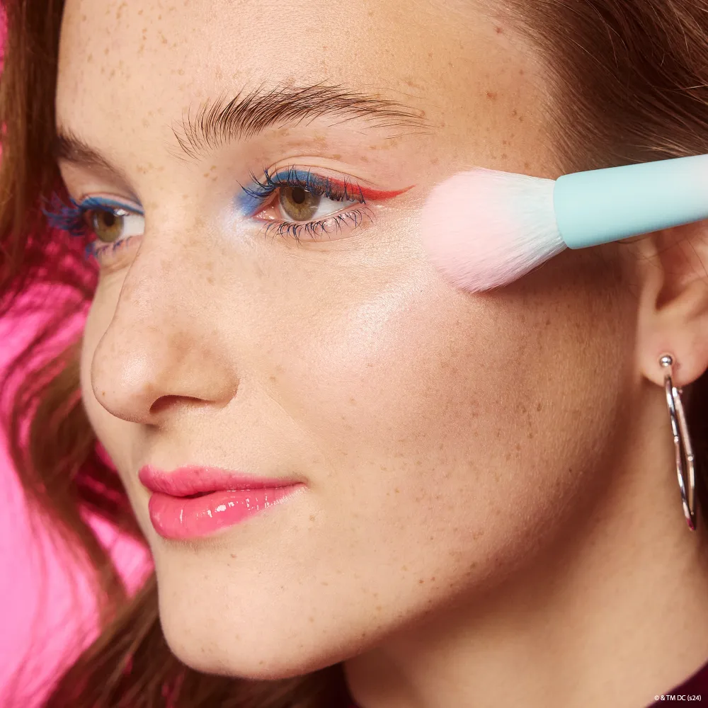 Harley Quinn Meta Glow Highlighter