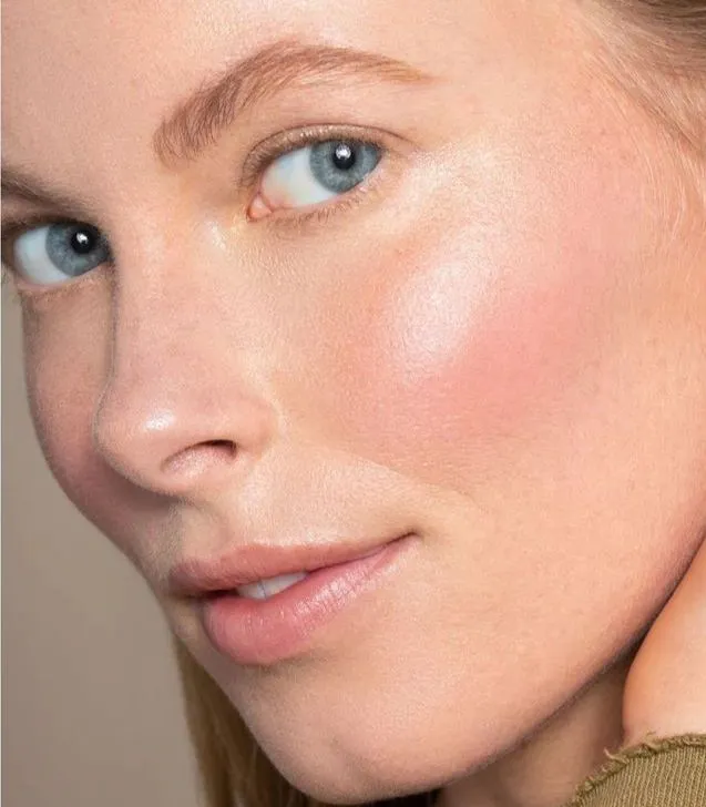 Liquid Light Serum Highlighter